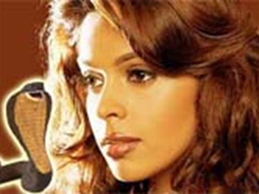 Mallika Sherawat as Nagin! | India Forums