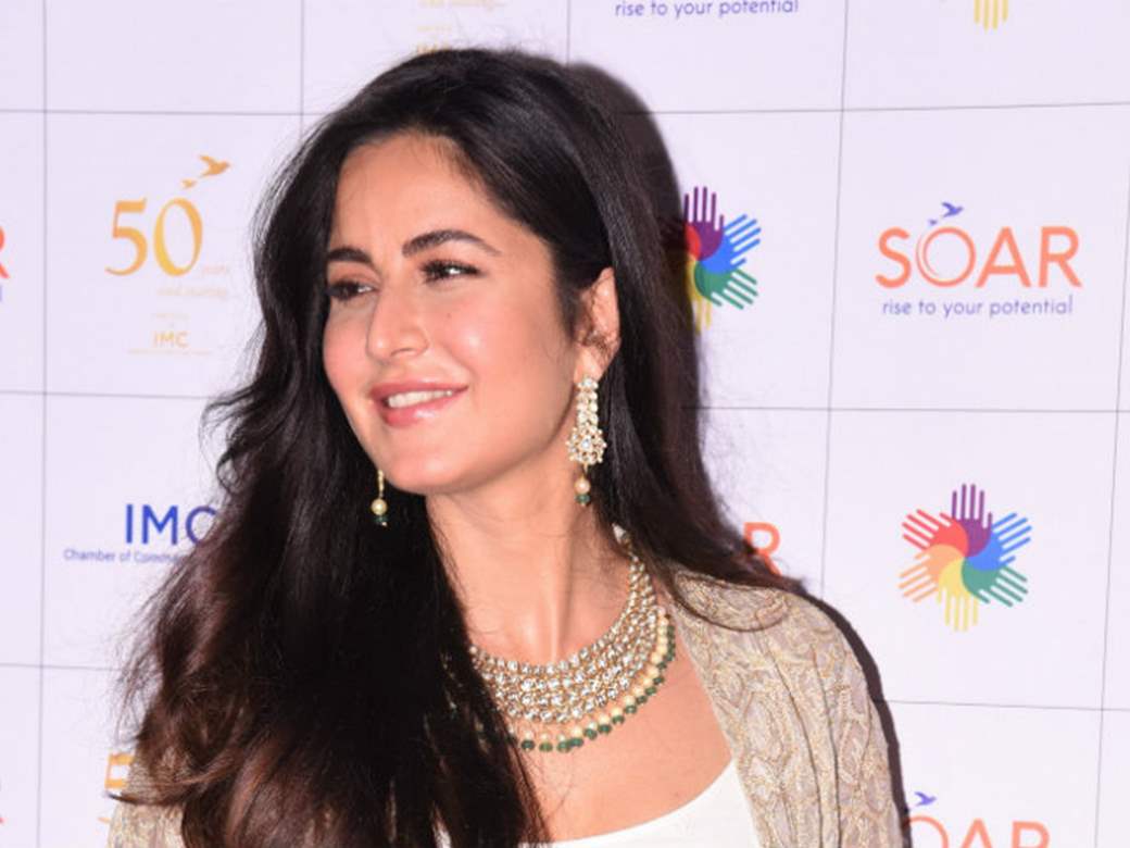 Katrina Kaif Mangalsutra Bollywood Actress Mangalsutra AD Mangalsutra  Jewelry Diamond Mangalsutra,modern,mangalsutra Pendant - Etsy