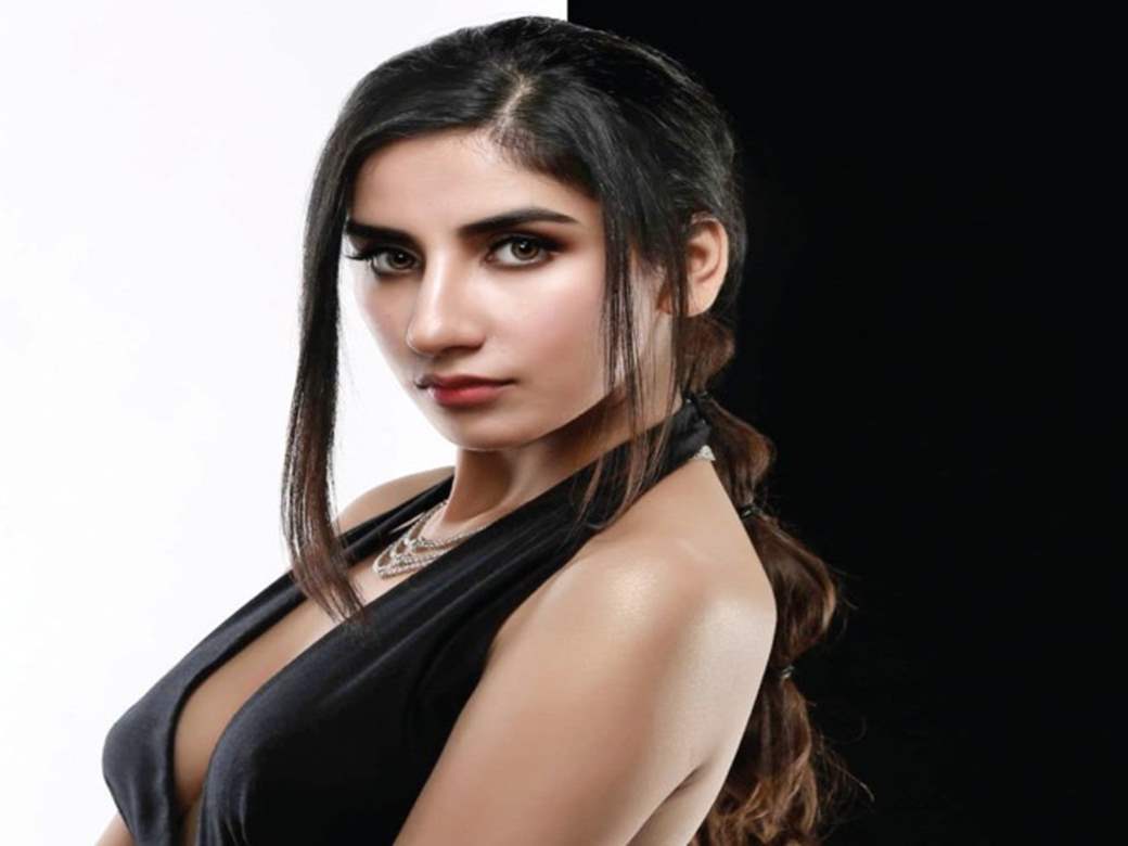 Parul Gulati Porn - Haq se fame Parul Gulati bags ALT Balaji's next | India Forums