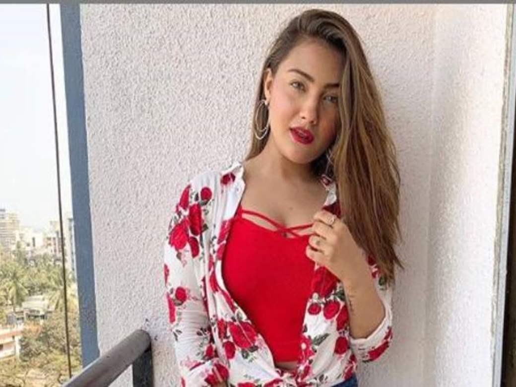 Aashika Xxx - EXCLUSIVE: HERE'S WHAT Tik Tok queen Aashika Bhatia has to say about the  recent ban over the app