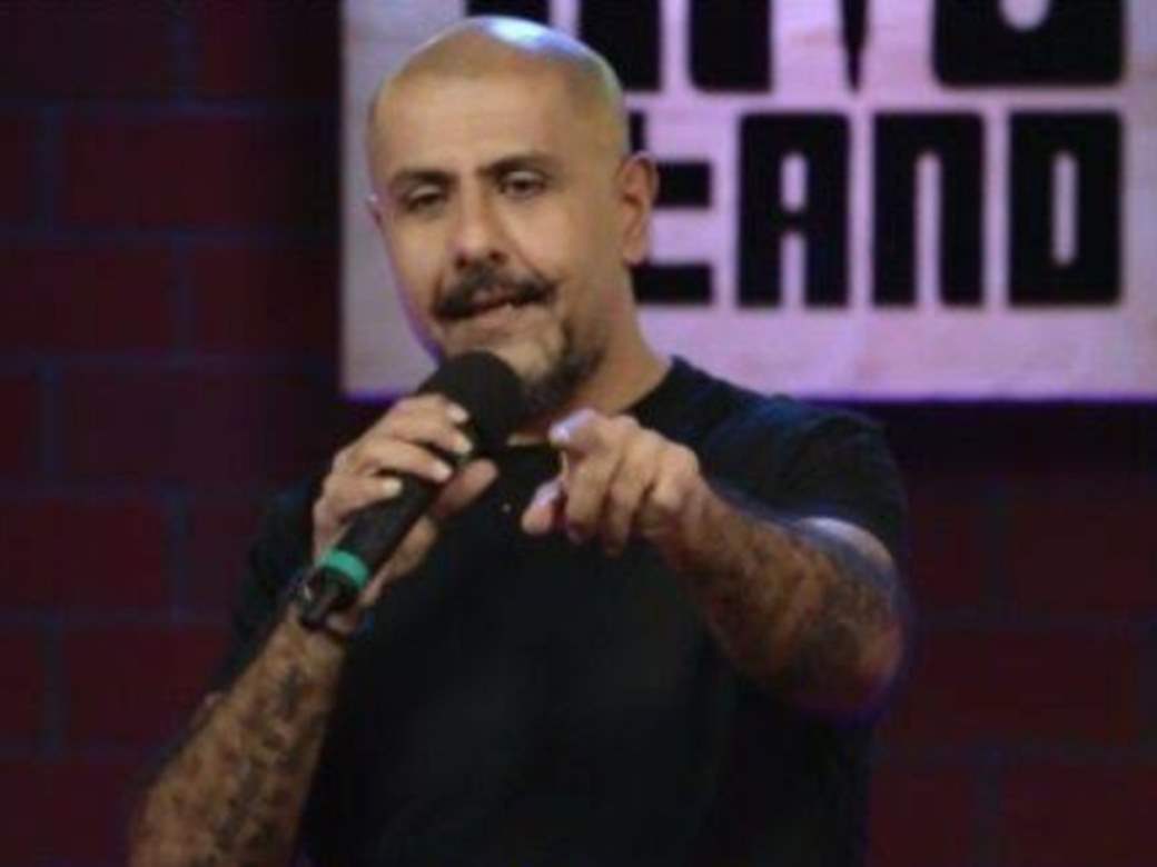Singer Vishal Dadlani shares his experience about stand up comedy with One  Mic Stand!