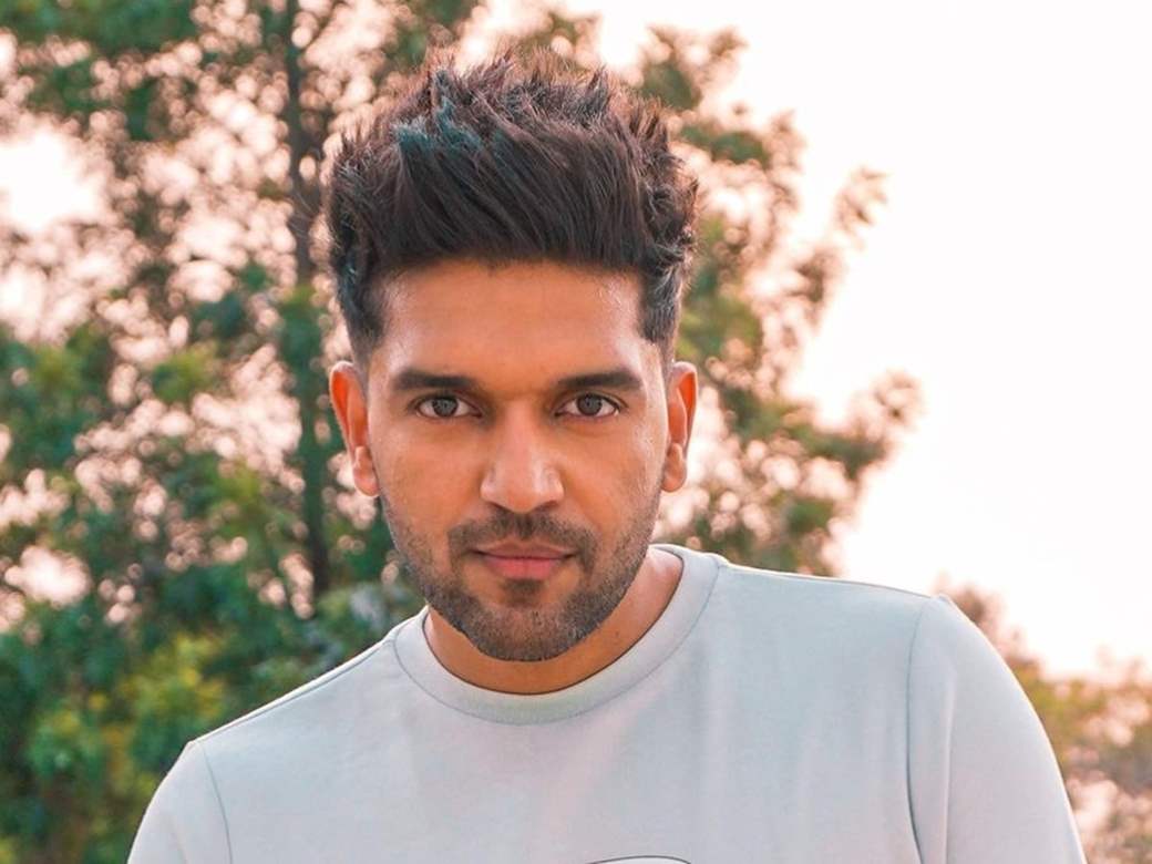 WATCH! Guru Randhawa's Dating Tips - Rediff.com