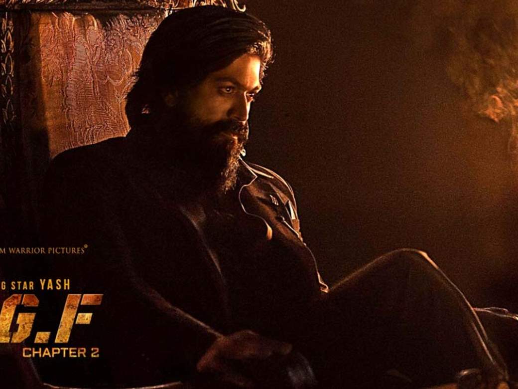 Download Intense Yash in KGF Chapter 2 Wallpaper | Wallpapers.com