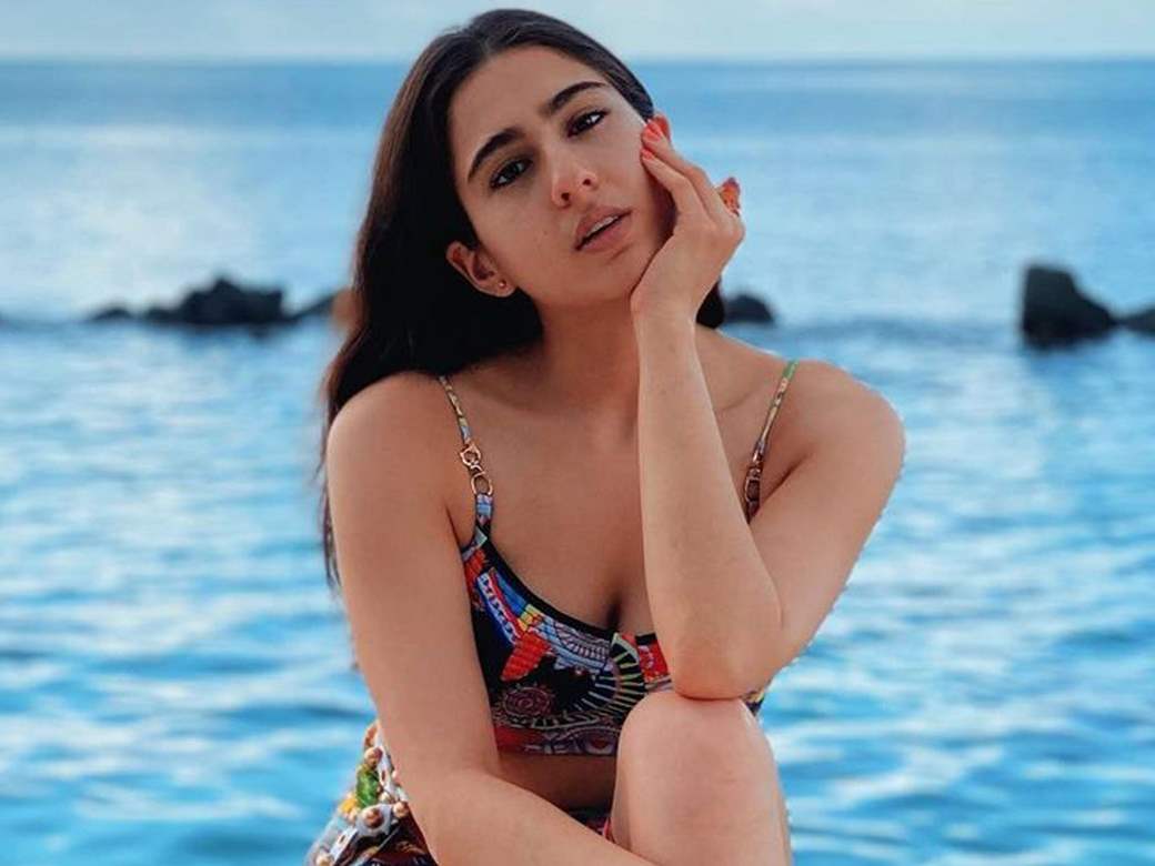 Sara Ali Khan Hot Sex - 5 times Sara Ali Khan brought sexy back in her bikinis | India Forums
