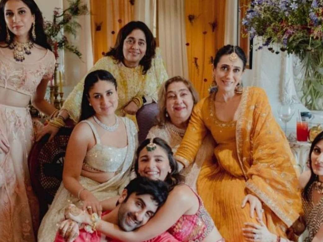 Alia Bhatt, Ranbir Kapoor celebrate first New Year post-marriage, share  adorable pics