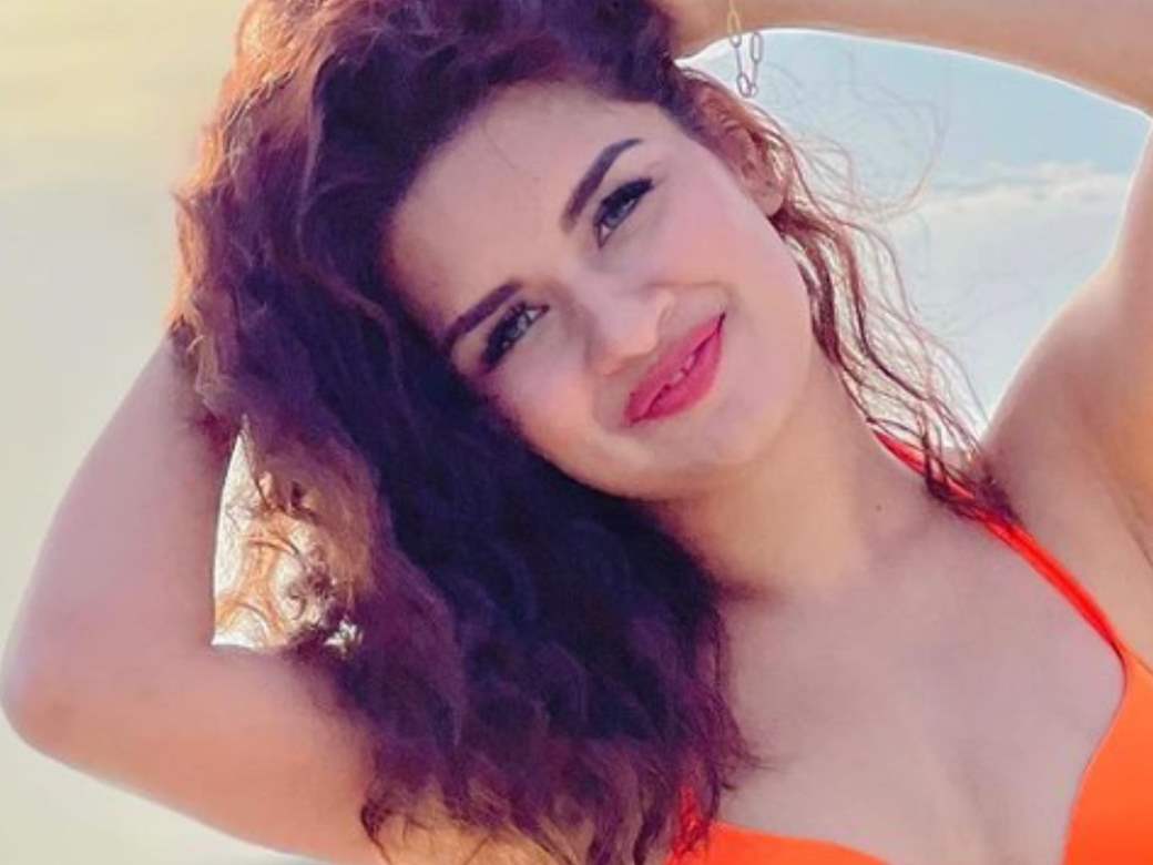 Avneet Kaur sets social media ablaze in her alluring bikini pictures |  India Forums