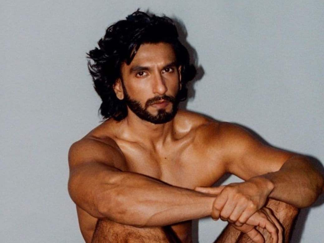 Ranveer Singh gives statement to Mumbai Police in the nude photoshoot  incident | India Forums