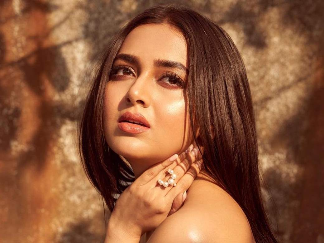 The unanswered question: Why is Tejasswi Prakash ignoring her television  roots? | India Forums