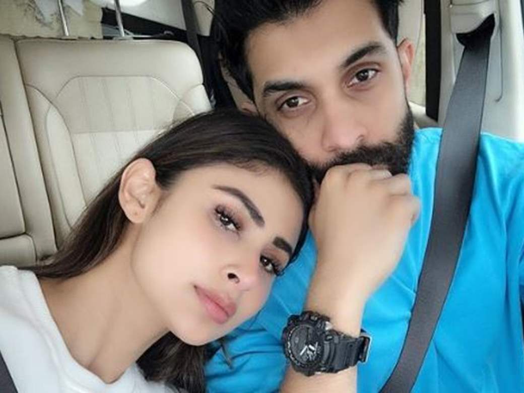 Mouni Roy returns home from hospital after 9-day stay; drops a photo dump  and note of gratitude