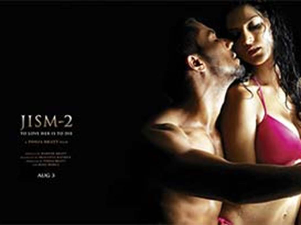Sex Full Sex Video Of Pooja Bhatt Hot - Movie Review : Jism 2 | India Forums