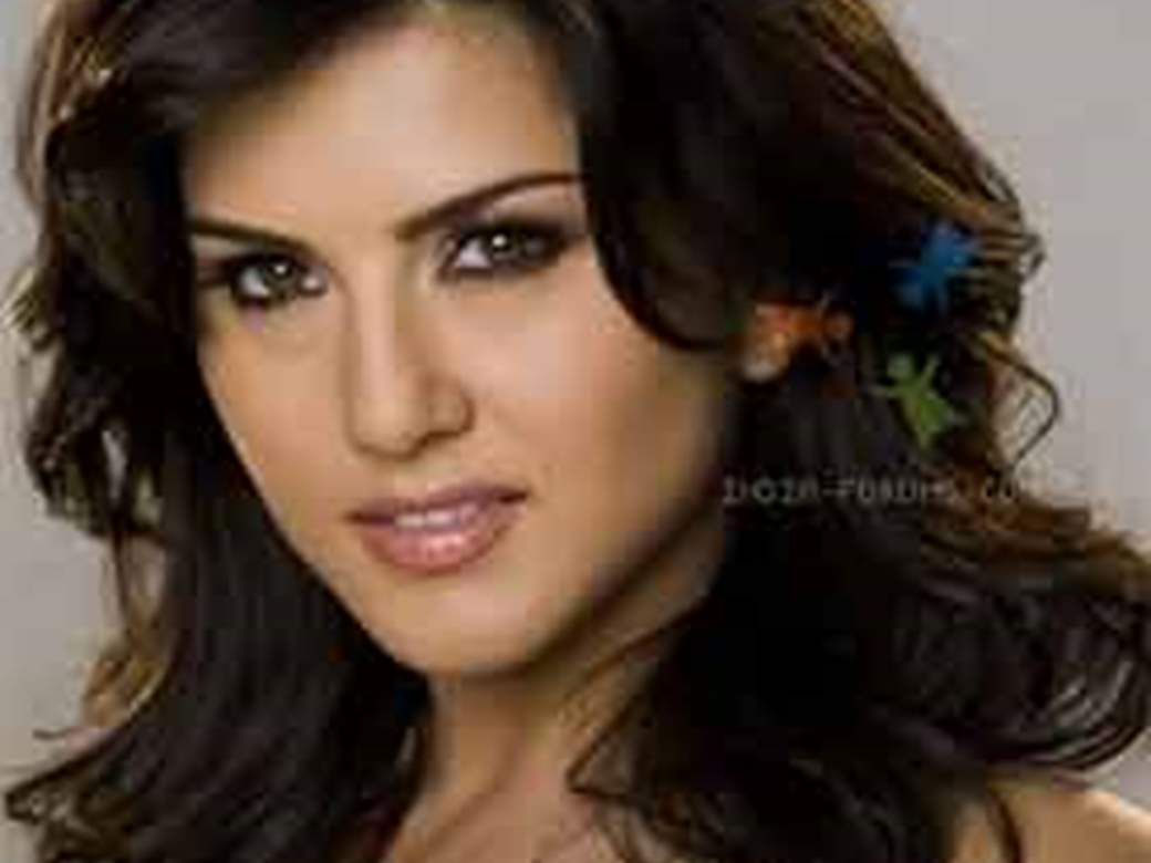 Xxx Sany Layan Video - Sunny Leone happy with acceptance in India | India Forums