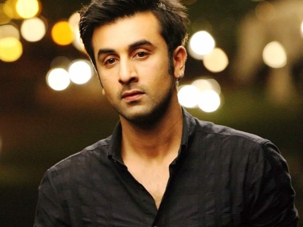 This hairstyle | Ranbir kapoor hairstyle, Cute actors, Ranbir kapoor