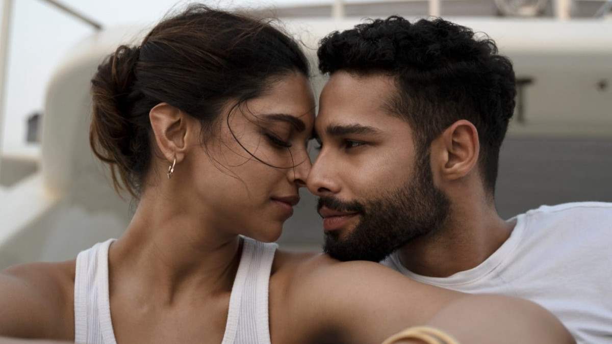 How am I going to romance her: Siddhant Chaturvedi on being intimate with  Deepika Padukone in ...