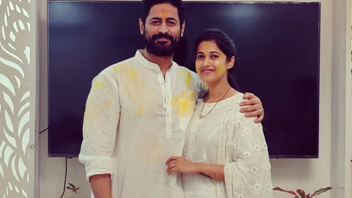 Mohit Raina rubbishes rumours of separation from wife Aditi Sharma | India Forums