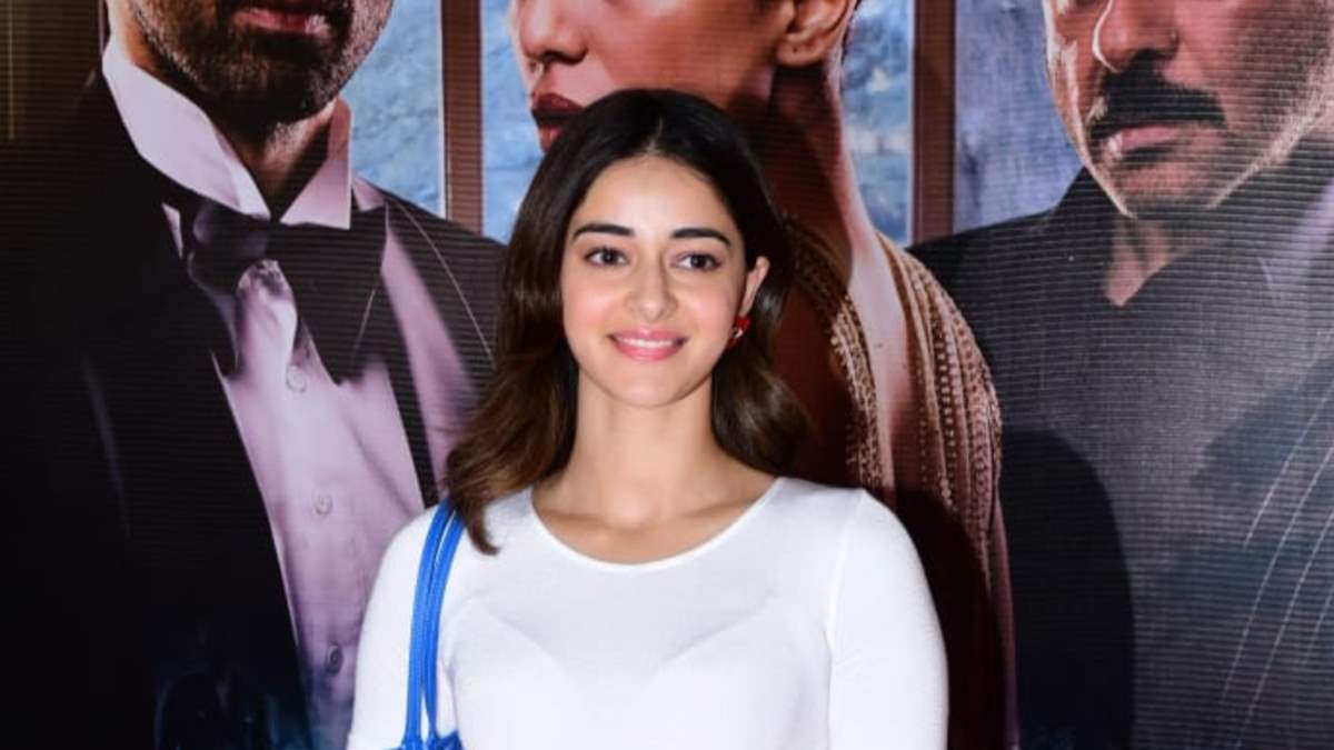 Ananya Panday Attends The Screening Of Rumoured Boyfriend Aditya Roy ...