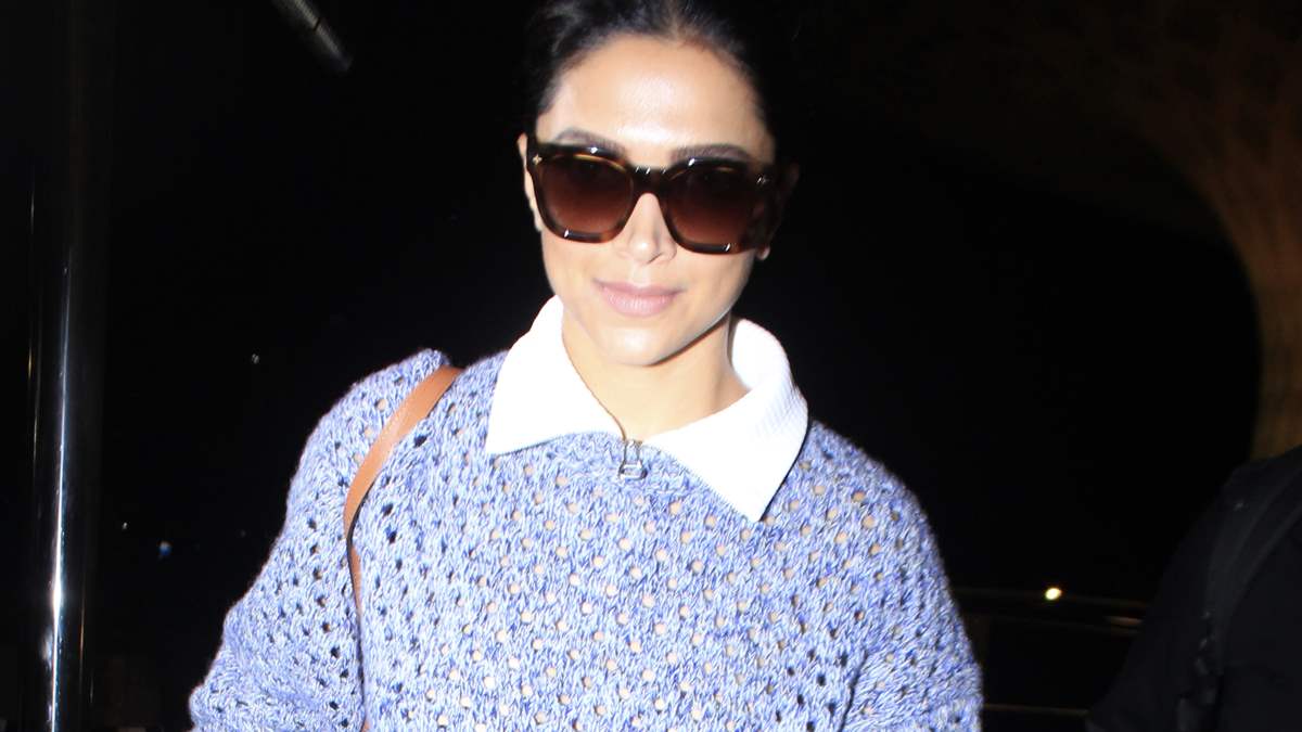 Photo: Deepika Padukone makes heads turn with her stunning airport