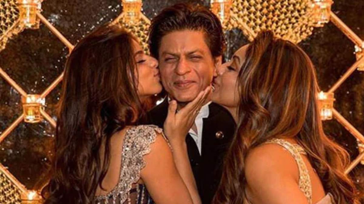 When Shah Rukh Khan Said He Celebrates Romancing Younger Actresses