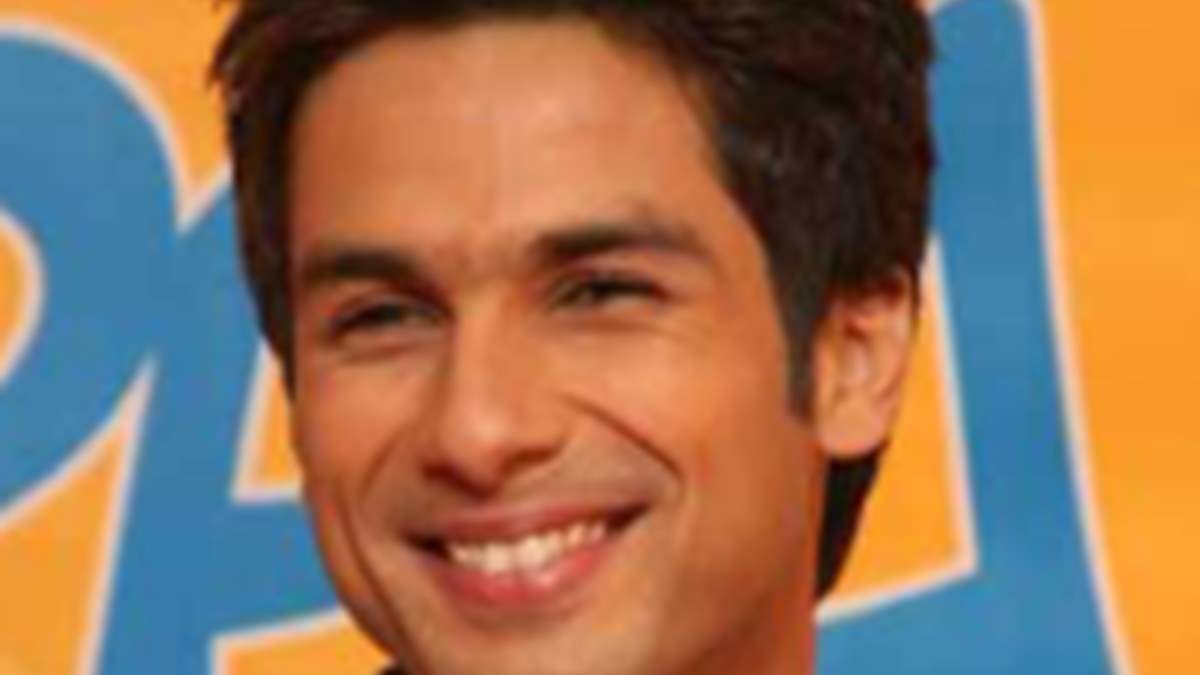 Shahid Kapoor - Indian Tom Cruise! | India Forums