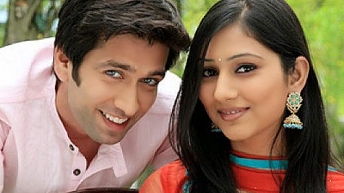 Disha Parmar and Nakuul Mehta on the sets of India's Raw Star! | India