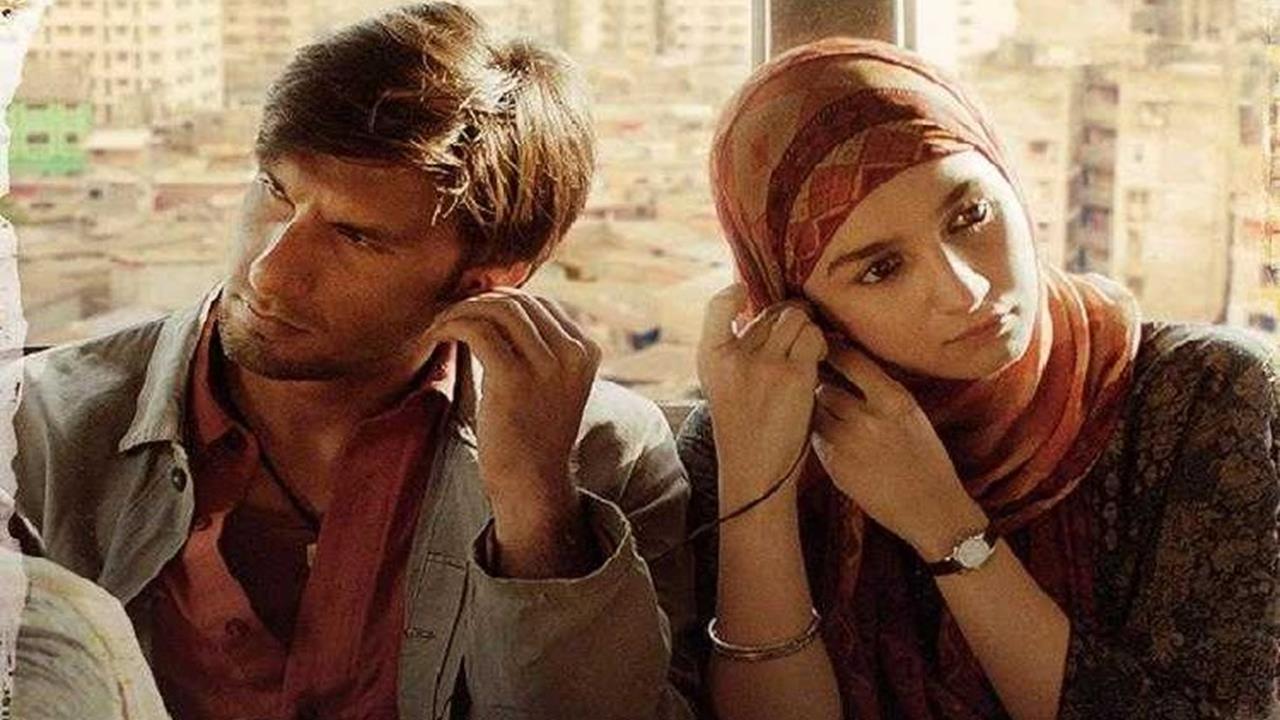 Gully Boy RELEASED with Subtitles in some regions in India India