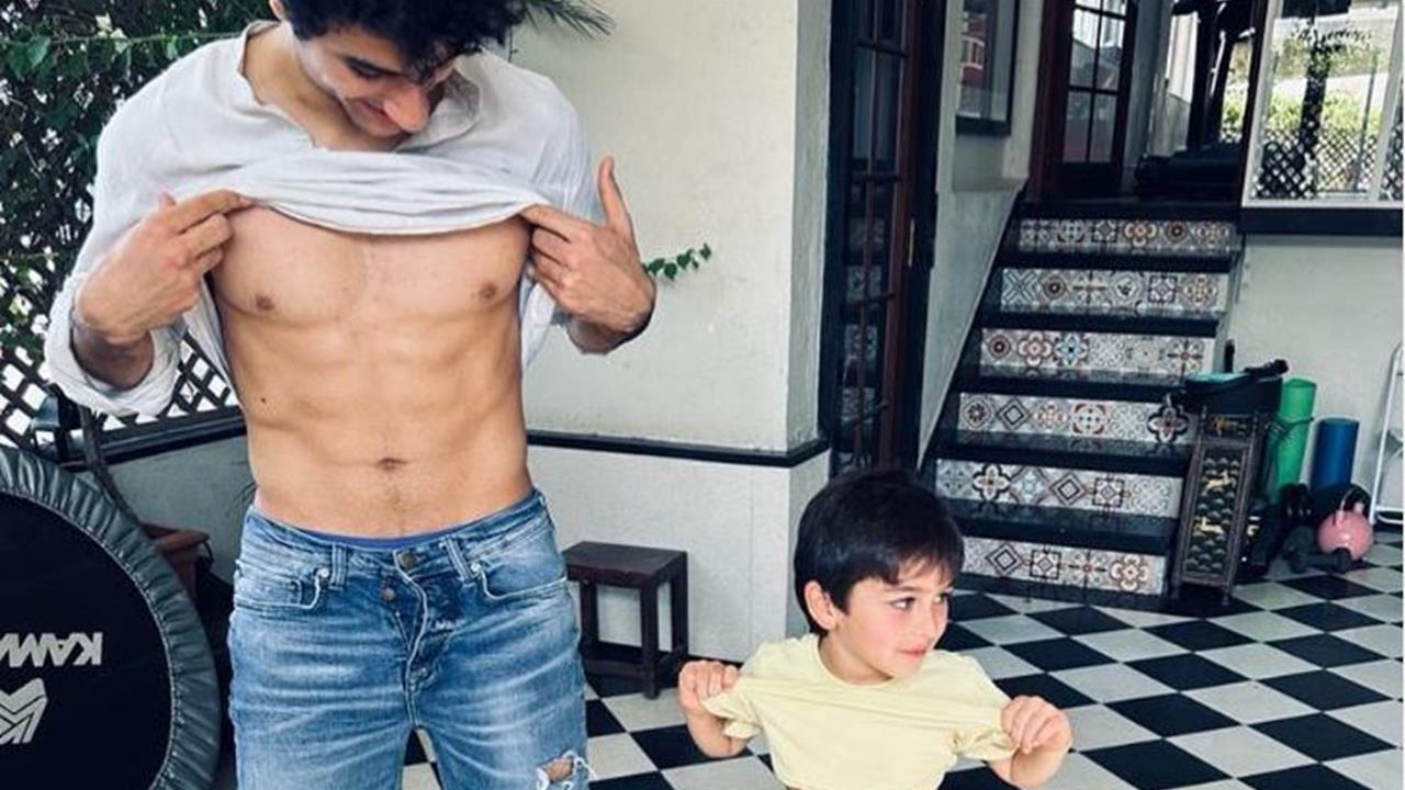 Ibrahim Ali Khan And Taimur Flaunt Their Abs In An Adorable Picture