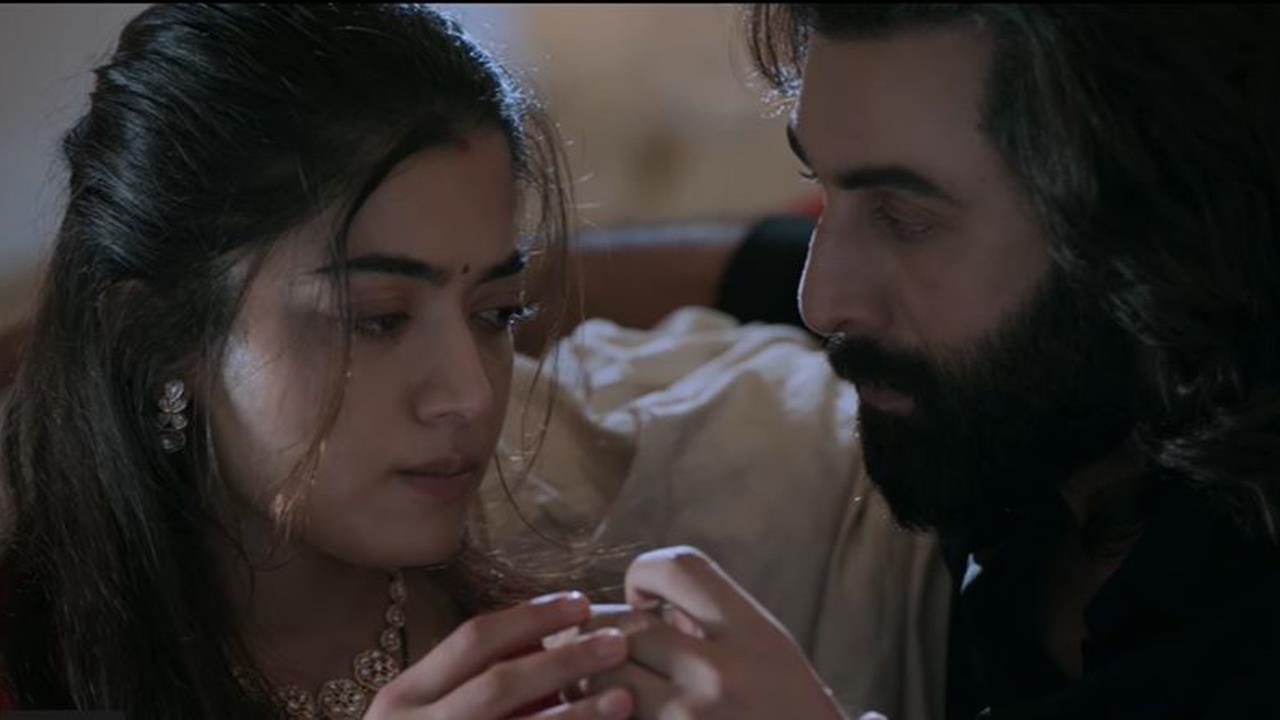 Ranbir Kapoor And Rashmika Mandanna's 'Satranga' From 'Animal': A ...