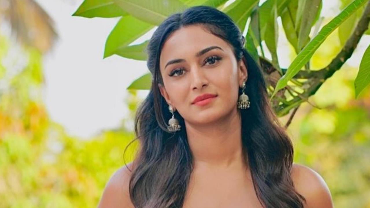 Erica Fernandes Stuns Fans with Latest Beach Photos in Yellow Bikini