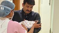 Bigg Boss 4’s Manoj Tiwari blessed with a baby girl