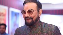 Kabir Bedi honored with the Lifetime Achievement Award at Venice