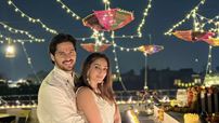 Sidharth Malhotra & Kiara Advani look like a dream in first-ever Diwali celebration as a married couple
