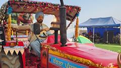Avinesh Rekhi learns how to drive a tractor for Ikk Kudi Punjab Di in just one day Thumbnail
