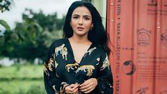 Jasmin Bhasin shares a video emphasising the significance of prioritising self-love Thumbnail