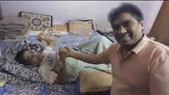Johnny Lever's heartfelt visit to ailing junior Mehmood amidst stomach cancer struggle Thumbnail