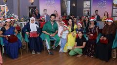 Zee TV hosts Christmas bash on the sets of ‘Kaise Mujhe Tum Mil Gaye’ and ‘Kumkum Bhagya’ Thumbnail