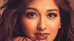  Sonali Bendre opens up about false affairs rumors in 90s Thumbnail