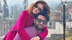 Arti Singh recreates DDLJ pose in Switzerland with hubby Thumbnail