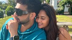 Karan Kundra calls Tejasswi Prakash 'Dream Girl' as she drops her new pics Thumbnail