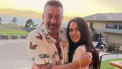 Sanjay Dutt's throwback pic with daughter Trishala & his endearing birthday wish for her is heart melting  Thumbnail