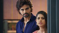 Anupamaa: Pakhi and Toshu grow insecure over Vanraj's attention to Meenu Thumbnail