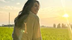 Rakul Preet Singh revisits her 'DDLJ moment in Punjab ke khet' while shooting for De De Pyaar De 2 Thumbnail