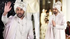 Ranbir Kapoor aces the groom look as he turns show stopper for Tarun Tahiliani at Delhi 'Tasva' Thumbnail