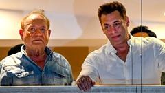 Salim Khan Denies Salman Khan's Involvement in Baba Siddique's Murder and Blackbuck Poaching Case  Thumbnail