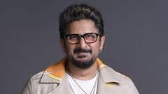 Arshad Warsi Unveils How He Spontaneously Improvised A Hilarious scene with Ajay Devgn in Golmaal Thumbnail