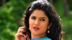 Deeksha Seth makes Kannada debut with 'Jaggu Dada'