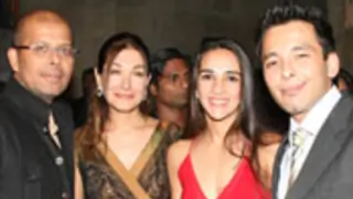 Maureen Wadia's bash for Vertu