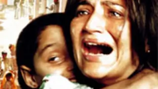 Parizania Wins National Award thumbnail