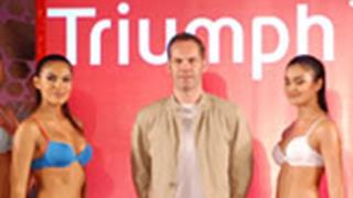Triumph International, Fashion Show Thumbnail