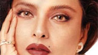 Amitabh is my guru, says Rekha