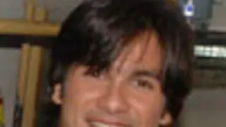 Shahid Kapoor catches the local Thumbnail