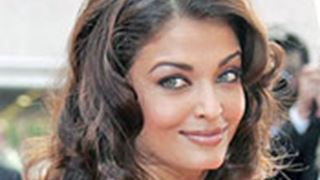 Aishwarya celebrates 'special birthday' in Agra